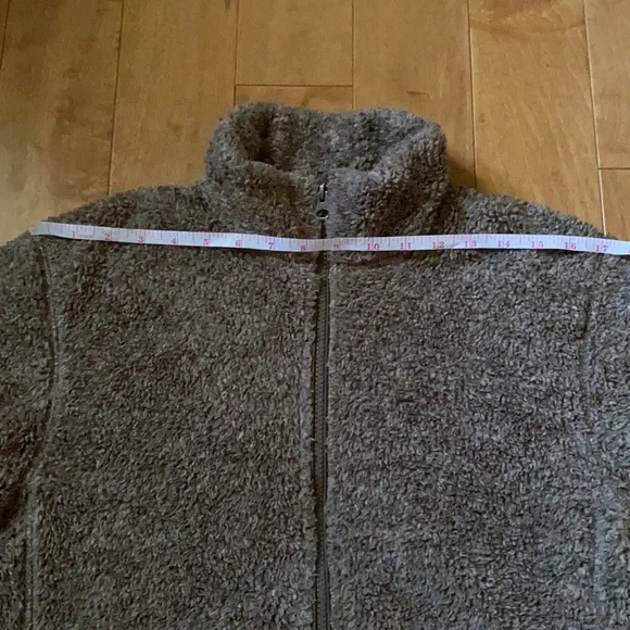 UNIQLO MEN’S FLUFFY TEDDY  FLEECE SWEATER SZ SMALL - Picture 7 of 10